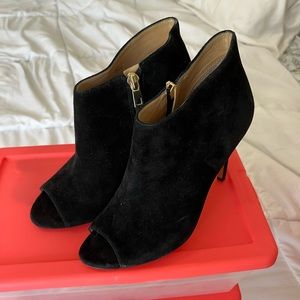 Black suede open toe shoetie by Ann Taylor sz 6.5